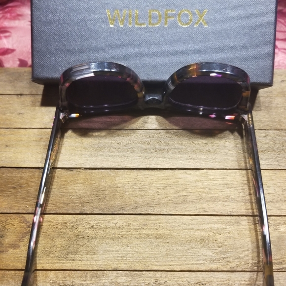 😎Wildfox Sunnies😎 - Picture 3 of 6